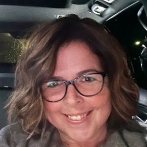 Meet your Posher, April